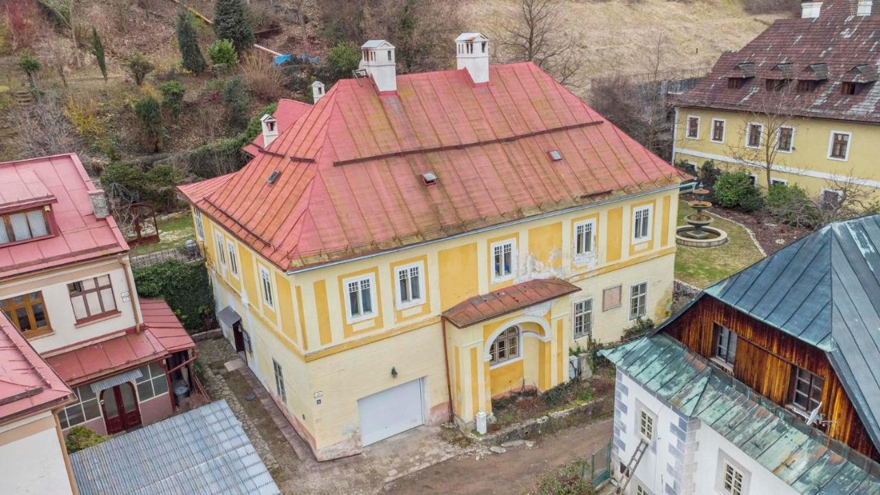 Vila Stiavnica บันสกา ชีอาว์นีซา ภายนอก รูปภาพ