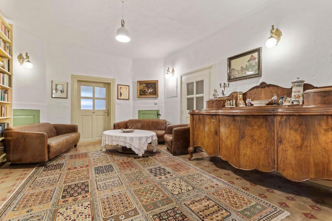 Vila Stiavnica บันสกา ชีอาว์นีซา ภายนอก รูปภาพ