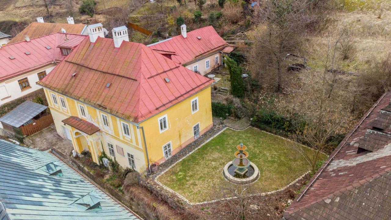 Vila Stiavnica บันสกา ชีอาว์นีซา ภายนอก รูปภาพ