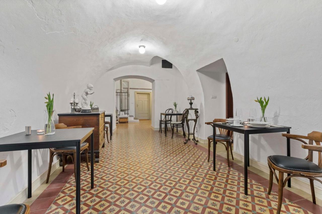 Vila Stiavnica บันสกา ชีอาว์นีซา ภายนอก รูปภาพ